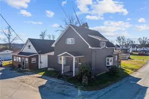 400 Locust St, Masontown, PA 15461 - Photo 1