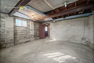 400 Locust St, Masontown, PA 15461 - Photo 40