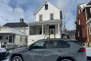 416 Pine St, McKeesport, PA 15132 - Photo 1