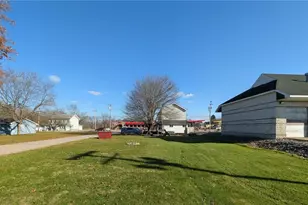 108 N Main St, Harrisville Boro, PA 16038 - Photo 8