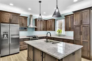 1316 S Valley Ct, Murrysville, PA 15632 - Photo 10