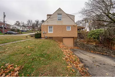 1 Hartung Ct, Monessen, PA 15062 - Photo 4