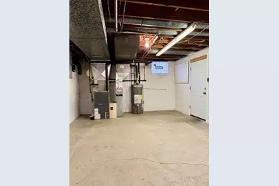 967 Illinois Ave, Pittsburgh, PA 15221 - Photo 16