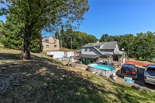 2201 Harbor, Spring Hill, PA 15212 - Photo 24