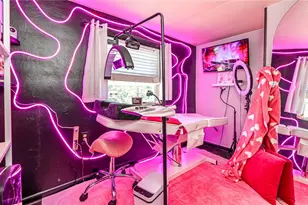 2201 Harbor, Spring Hill, PA 15212 - Photo 16