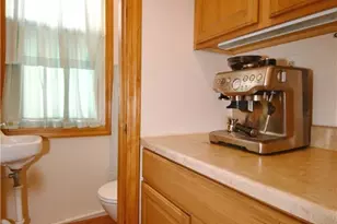 317 Augusta St, Pittsburgh, PA 15211 - Photo 14