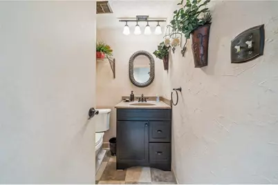 212 Pine Court, Ross Twp, PA 15237 - Photo 6