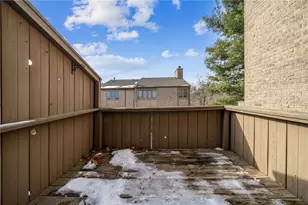 212 Pine Ct, Ross Twp, PA 15237 - Photo 20