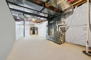 617 Presidents, Cecil, PA 15317 - Photo 44