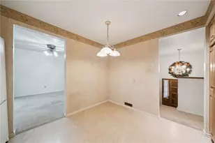 103 Jeanine Ct, Trafford, PA 15085 - Photo 10