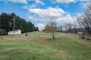 564 Henry Rd, Center Township-Homer City, PA 15748 - Photo 28