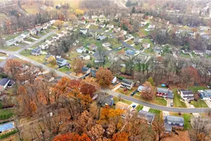 1069 Highfield Rd, Bethel Park, PA 15102 - Photo 38