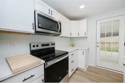 733 Metz Road, White Township, PA 15701 - Photo 8