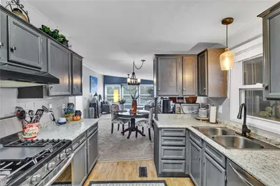 823 Clover Ln, Murrysville, PA 15668 - Photo 6