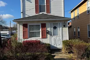 222 Keystone Way, Ellwood City, PA 16117 - Photo 1