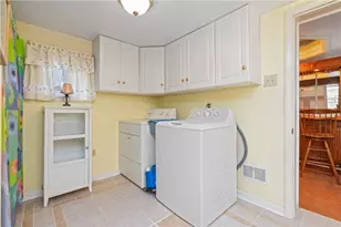 2422 E Carson St, Pittsburgh, PA 15203 - Photo 18