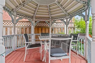 2422 E Carson St, Pittsburgh, PA 15203 - Photo 6