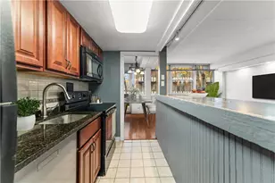 5619 Kentucky Ave, Pittsburgh, PA 15232 - Photo 8