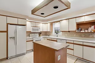 125 E Sandle Ave, Pittsburgh, PA 15237 - Photo 4