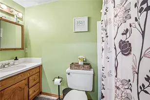 11 Clubhouse Dr, Shenango Township, PA 16159 - Photo 14