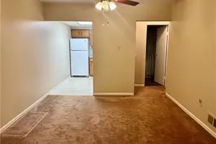 105 Pittsburgh St, Uniontown, PA 15401 - Photo 10