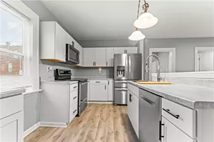 305 Perry Como Ave, Canonsburg, PA 15317 - Photo 14