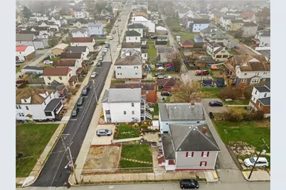 305 Perry Como Ave, Canonsburg, PA 15317 - Photo 2