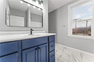 305 Perry Como Ave, Canonsburg, PA 15317 - Photo 28