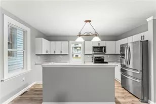 305 Perry Como Ave, Canonsburg, PA 15317 - Photo 12