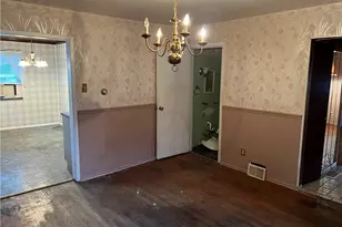 2618 Reiter Rd, Pittsburgh, PA 15235 - Photo 6