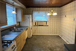 2618 Reiter Rd, Pittsburgh, PA 15235 - Photo 8