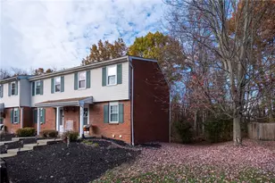 312 Bellford Ct, Cranberry Township, PA 16066 - Photo 4