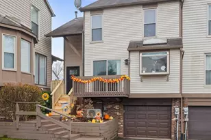 220 Spring Run Dr, Monroeville, PA 15146 - Photo 1