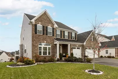 4009 Overview Dr, Cecil, PA 15317 - Photo 4