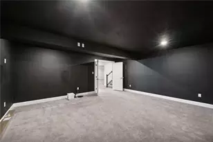 4009 Overview Dr, Cecil, PA 15317 - Photo 48