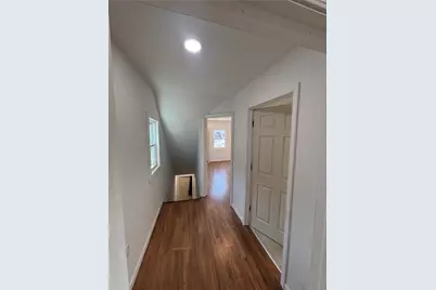 813 Lauck Ave, Liberty Boro, PA 15133 - Photo 16