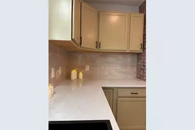 813 Lauck Ave, Liberty Boro, PA 15133 - Photo 10