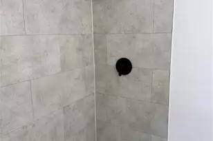 813 Lauck Ave, Liberty Boro, PA 15133 - Photo 14