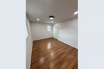 813 Lauck Ave, Liberty Boro, PA 15133 - Photo 12