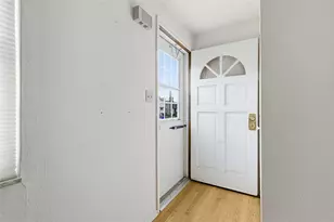 508 Rainier Dr, Pittsburgh, PA 15239 - Photo 4