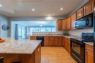 123 MacIntosh Ct, Cranberry Township, PA 16066 - Photo 6