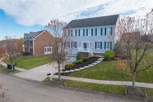 123 MacIntosh Ct, Cranberry Township, PA 16066 - Photo 2