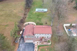 170 Eisaman Rd, Hempfield Township, PA 15642 - Photo 36