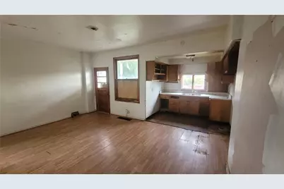 417 W 8th Ave, Tarentum, PA 15084 - Photo 6