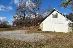 556 Bonniebrook Rd, Summit Township, PA 16002 - Photo 6