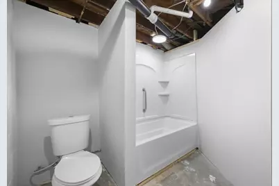 108 Golf Ave, Ellport Boro, PA 16117 - Photo 24