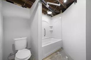 108 Golf Ave, Ellport Boro, PA 16117 - Photo 24