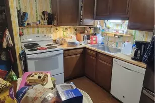 610 Mounts Rd, Buffalo Township, PA 15301 - Photo 6