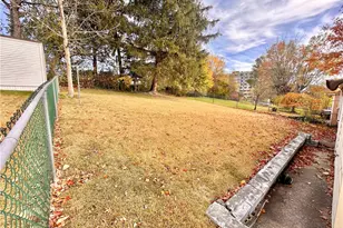 37 Kay St, Uniontown, PA 15401 - Photo 2