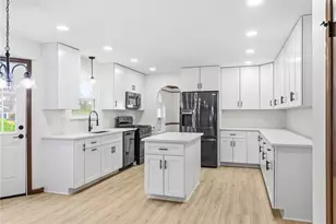 449 Shelbourne Dr, Pittsburgh, PA 15239 - Photo 8